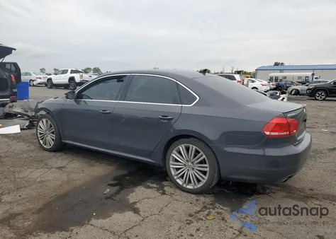 2014 Volkswagen Passat Se z USA, uszkodzony, nr VIN 1VWBT7A34EC080858